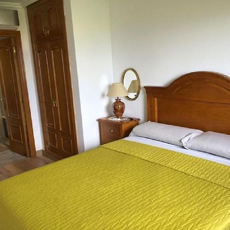 Valencia, Ideally Located 3Bed-2Bath Apart.Few Mints Walk From Beach,Pool,Shop. Port Saplaya Buitenkant foto