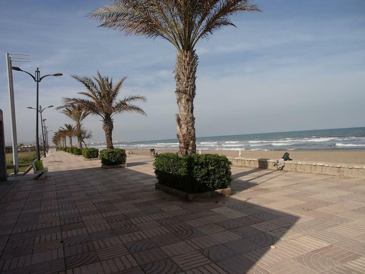 Valencia, Ideally Located 3Bed-2Bath Apart.Few Mints Walk From Beach,Pool,Shop. Port Saplaya Buitenkant foto